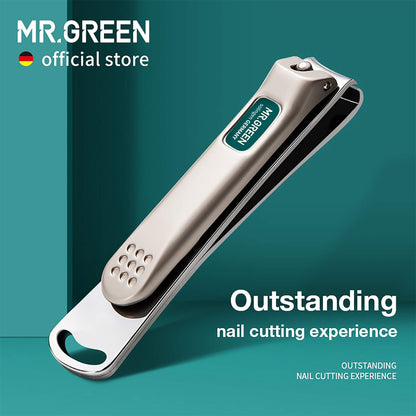 MR.GREEN curved blade nail clippers—stainless steel, premium cut, anti-slip handle for an outstanding nail-cutting experience.
