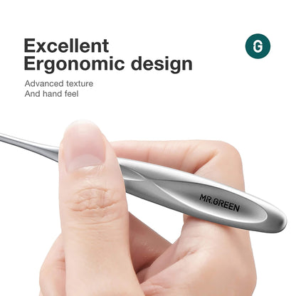 Outil MR.GREEN pour peau morte, extrémité unique en inox; poignée ergonomique antidérapante tenue en main pour contrôle précis.